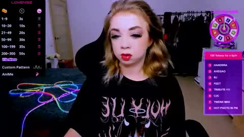 nikigoddesss online show from 04.17.26