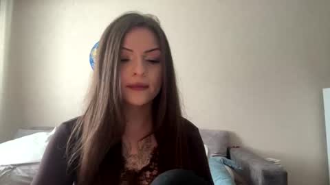 Snapshot of nikitahandshoe chatting on 06.30.26 Bianca online show from 06.30.26