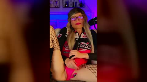 Kitty Chatte online show from 05.21.26