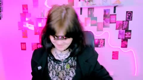 nikki_kiss_ online show from 05.01.26