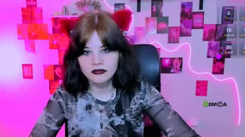 nikki_kiss_ online show from 05.14.26
