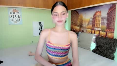 Snapshot of nikkie_minaj chatting on 07.11.26 Nikie online show from 07.11.26