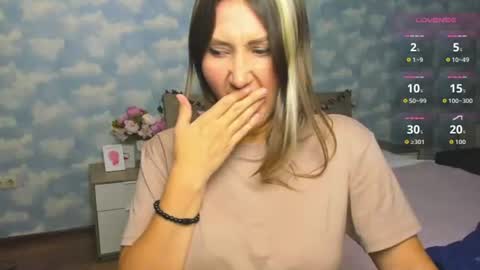 nikkikiss___ online show from 07.10.26