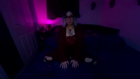 Nikki Neverland online show from 03.03.26