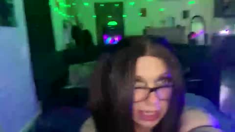 Nikki Neverland online show from 06.09.26