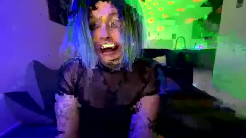 Nikki Neverland online show from 06.10.26