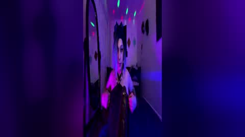 Nikki Neverland online show from 06.21.26