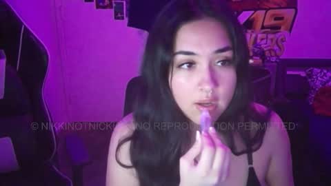 Nikkinotnicki00 online show from 12.21.25