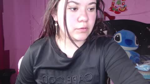 Snapshot of nikkirous_ chatting on 02.21.25 Nikkirous online show from 02.21.25