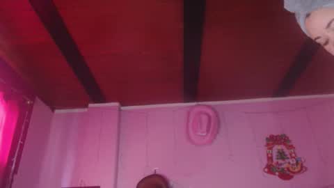Snapshot of nikkirous_ chatting on 10.22.25 Nikkirous online show from 10.22.25