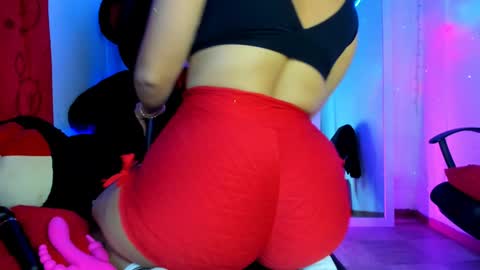 Snapshot of nikky_evans_ chatting on 01.28.25 online show from 01.28.25