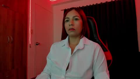 Snapshot of nikky_evans_ chatting on 04.27.26 online show from 04.27.26