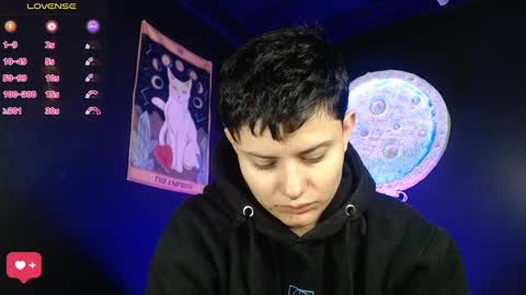 Nikky online show from 11.24.25