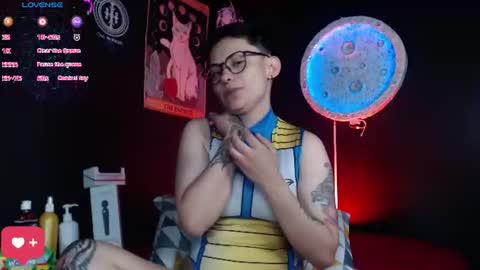 Snapshot of nikky_tomboy444 chatting on 06.26.26 Nikky online show from 06.26.26