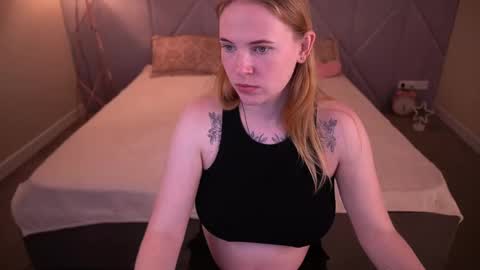nikkyreyyy online show from 05.20.26