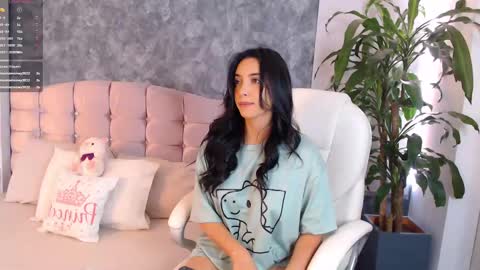 Niko Robin online show from 02.14.25