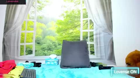 Snapshot of nikol32__ chatting on 05.22.26 dayan online show from 05.22.26