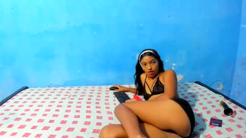 nikol_couple online show from 07.04.26