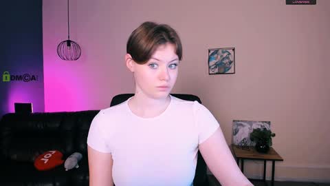Snapshot of nikol_kitt chatting on 12.30.24 Little Niko  Help me reach my goals online show from 12.30.24