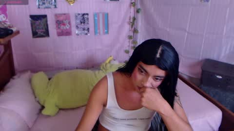 Snapshot of nikol_twink02 chatting on 07.28.26 nikol_twink02 online show from 07.28.26
