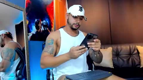 Nikola Hank online show from 12.21.24