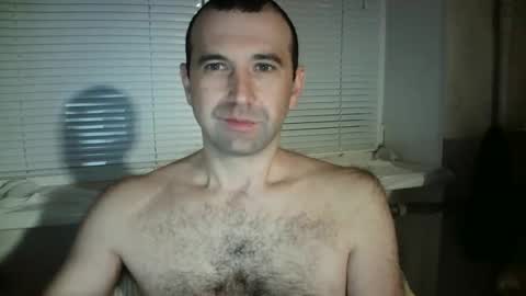 Snapshot of nikolas_vaz chatting on 09.29.25 nikolas_vaz online show from 09.29.25