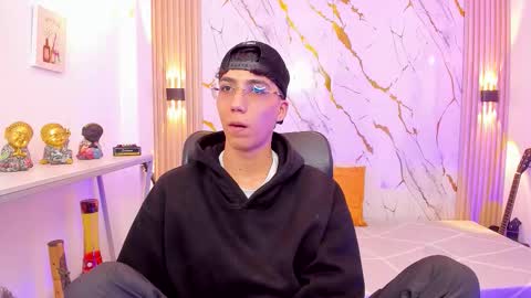    online show from 02.03.26