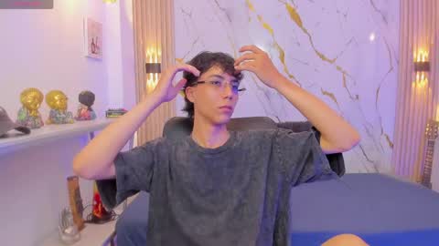    online show from 05.08.26
