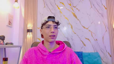    online show from 06.05.26