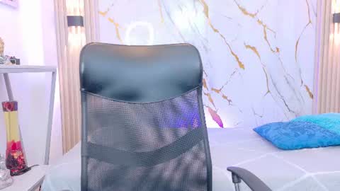    online show from 06.18.26