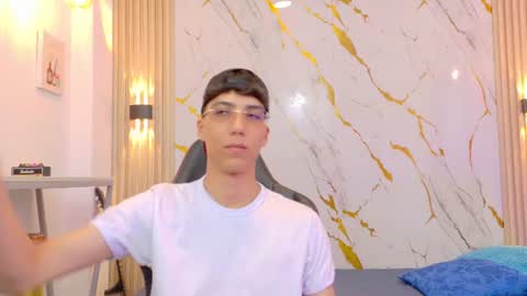    online show from 07.05.26