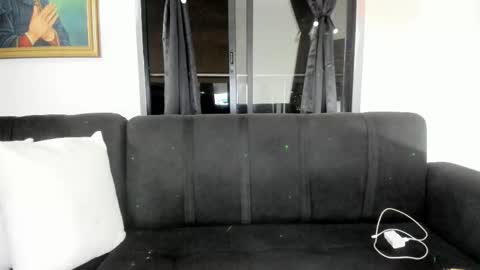 Nikole online show from 10.01.25