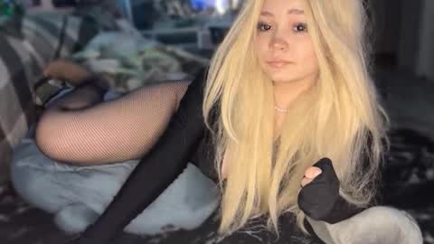 nikoli_naw online show from 02.24.26