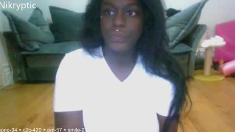 Snapshot of nikryptic chatting on 10.22.25 Nikole online show from 10.22.25