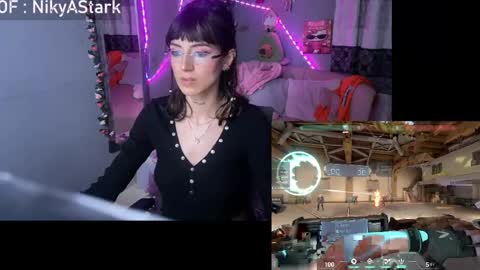 Snapshot of nikyastark chatting on 04.09.26 Niky A Stark online show from 04.09.26