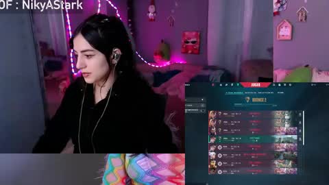 Snapshot of nikyastark chatting on 06.09.26 Niky A Stark online show from 06.09.26