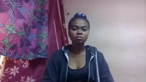 Snapshot of nilahmarie chatting on 09.09.25 nilah online show from 09.09.25