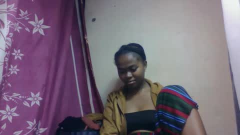 Snapshot of nilahmarie chatting on 09.18.25 nilah online show from 09.18.25