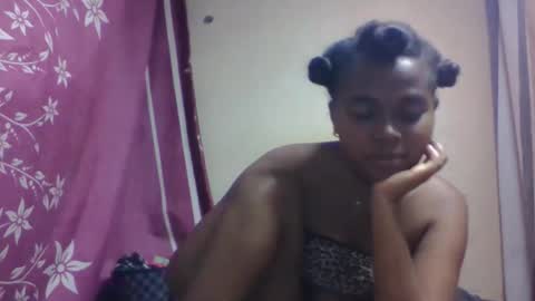 Snapshot of nilahmarie chatting on 09.30.25 nilah online show from 09.30.25
