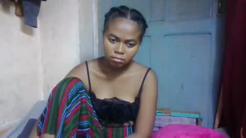 nilah online show from 05.13.26