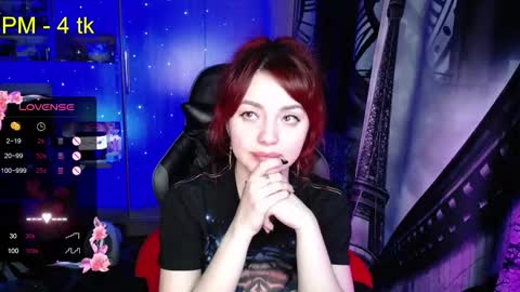 Snapshot of nimfeya chatting on 02.28.25 Nimfeya online show from 02.28.25