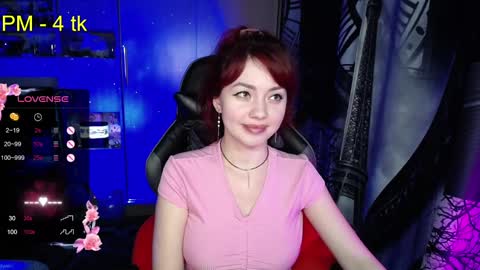 Snapshot of nimfeya chatting on 03.08.25 Nimfeya online show from 03.08.25