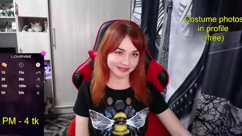 Snapshot of nimfeya chatting on 09.28.25 Nimfeya online show from 09.28.25