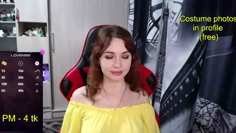 Snapshot of nimfeya chatting on 11.08.25 Nimfeya online show from 11.08.25