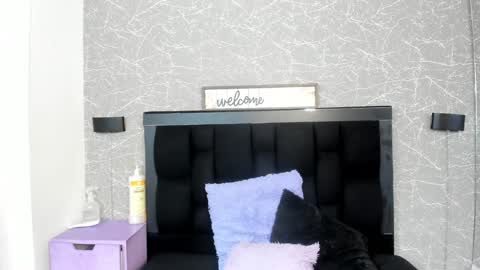 Snapshot of nina_cute06 chatting on 01.25.25 Nina online show from 01.25.25