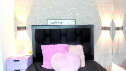 Snapshot of nina_cute06 chatting on 01.30.25 Nina online show from 01.30.25