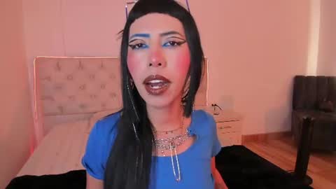 Nina Fox  online show from 06.13.26