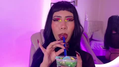 Nina Fox  online show from 07.19.26