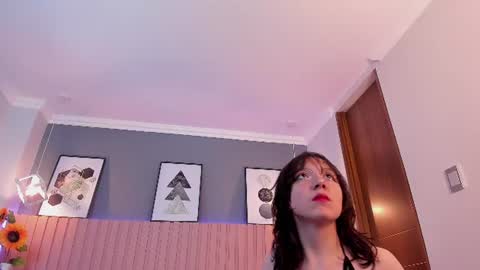 nina_ford_ online show from 07.25.26