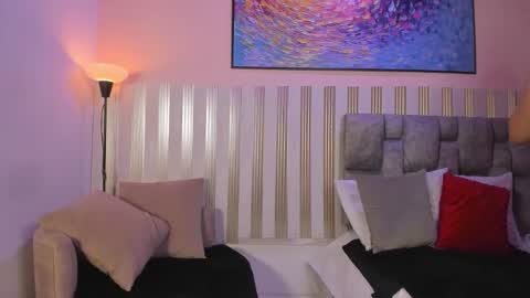 nina_glow_ online show from 02.25.26